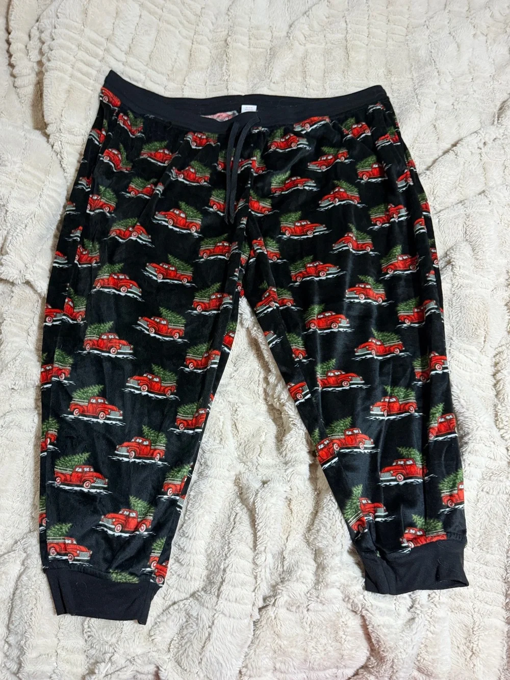 Men’s Black Holiday Truck Print Pajama Pants